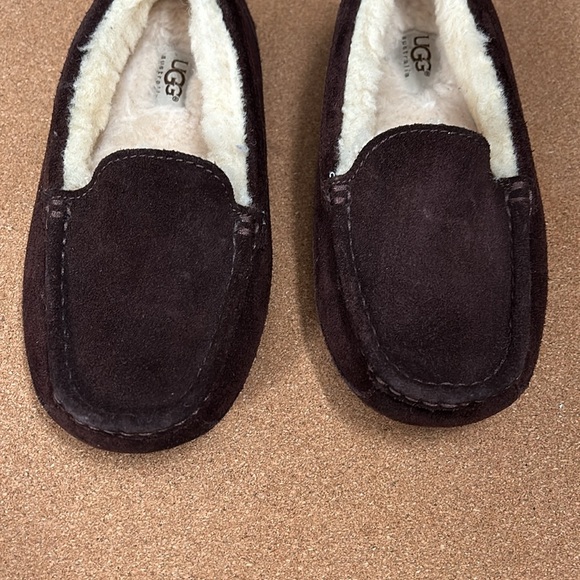 UGG Slippers Size 4 Ascot Loafer Shearling Lined Moccasin Suede Brown 1974 - Picture 3 of 14